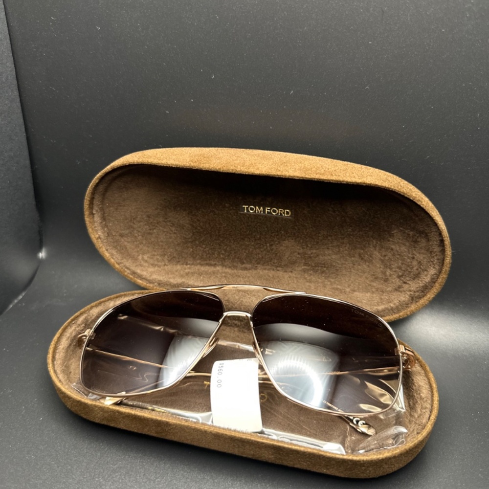 Tom Ford Sunglasses FT0746 - Picture 2 of 2
